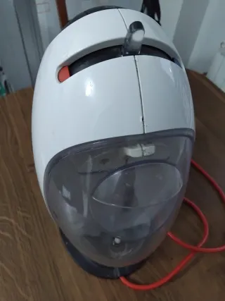 Cafetera Dolce Gusto DeLonghi