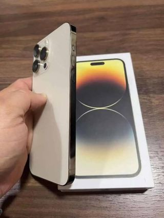 iPhone 14 Pro Max Dorado