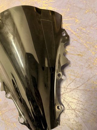 Visera Negra R6R