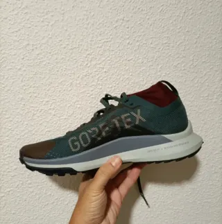 T44 Nike React Pegasus Trail 4 GTX