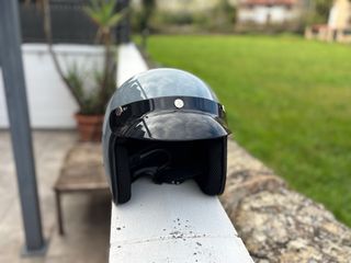 Casco Moto Gris Estilo Retro