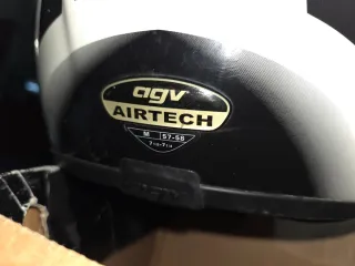 Caschi AGV Airtech e AXO