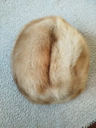 Sombrero de pelo color caramelo