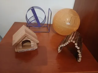 Jaula para hámster con accesorios