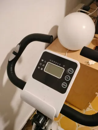 Bicicleta Estática Plegable Blanca