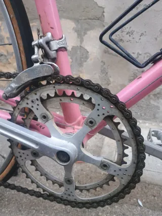 Bici da corsa vintage rosa