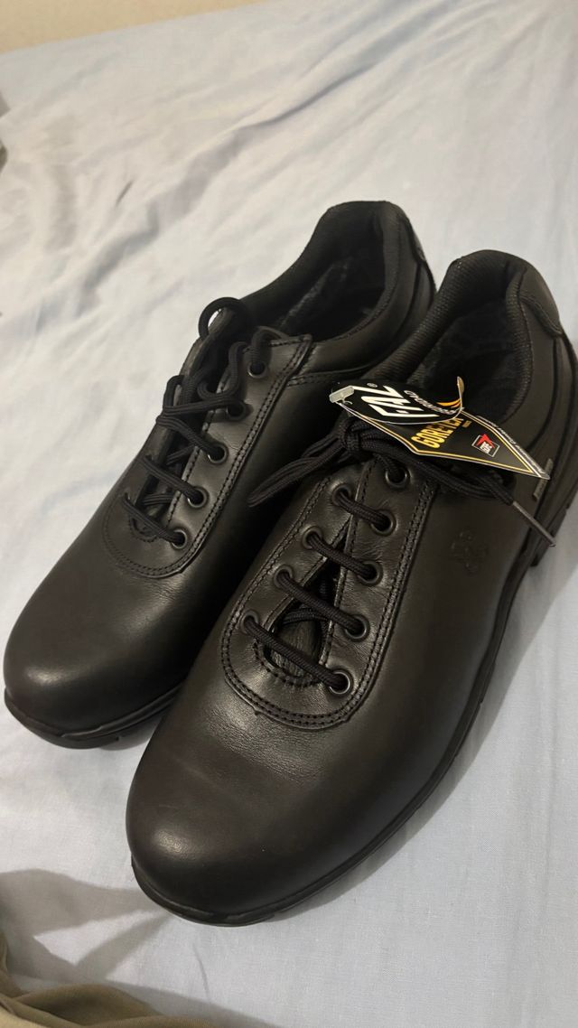 Zapatos FAL Seguridad Gore-Tex Negros