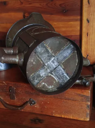 Medio Decalitro Antiguo