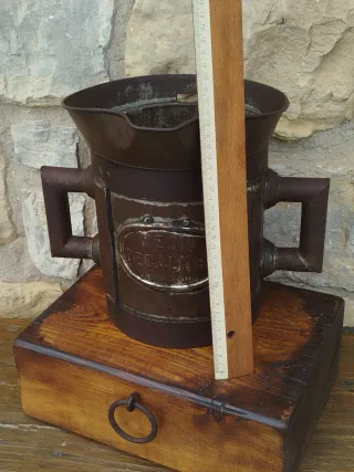 Medio Decalitro Antiguo