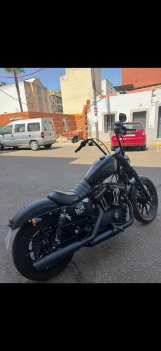 Harley Davidson Sportster 883 (2016)