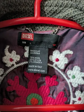 Abrigo UNISEX ORIGINAL MARCA DIESEL