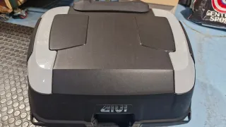 Cofre GIVI Moto Honda Transalp XL 750