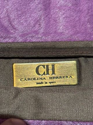 Bolso fiesta Carolina Herrera morado