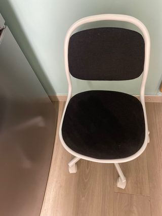 Silla giratoria con ruedas hasta 110 kg