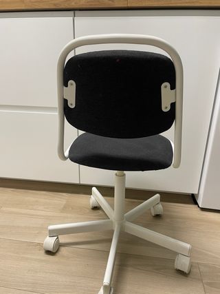 Silla giratoria con ruedas hasta 110 kg