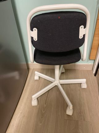 Silla giratoria con ruedas hasta 110 kg