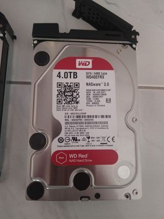 QNAP TS-253A NAS + 2x WD Red 4TB