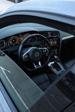 ✅GOLF TCR AKRAPOVIC✅