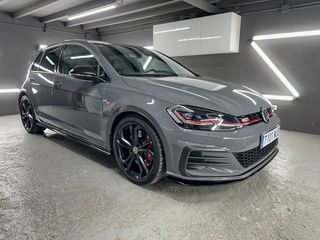 ✅GOLF TCR AKRAPOVIC✅