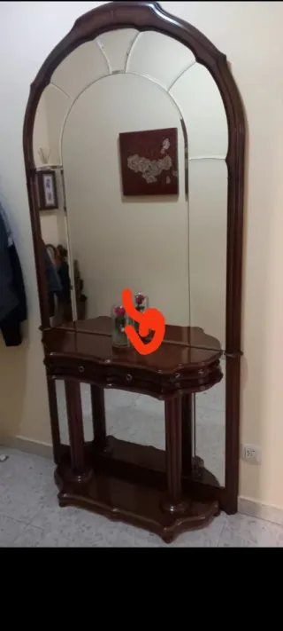 Entradita de madera con espejo