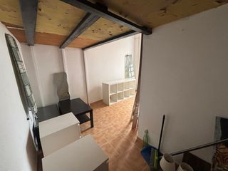 TRASTERO CALLE MONJAS