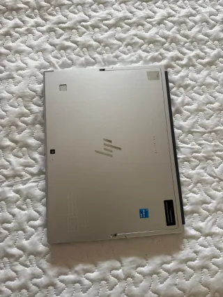 HP Elite x2 G7 Plata