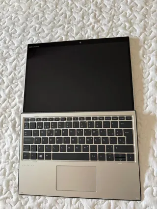 HP Elite x2 G7 Plata