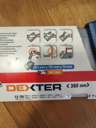 Serrucho con caja de ingletes DEXTER.