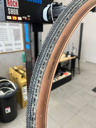 2 Cubiertas Gravel Girona PRO 42