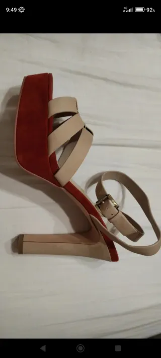 Sandalias Bibi Lou Beige y Rojo