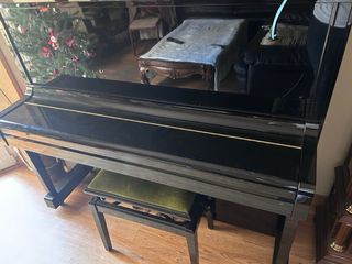 Piano Vertical Kawai