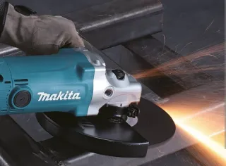 Radial Makita