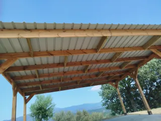 Se fabrican Pergolas de madera o metal
