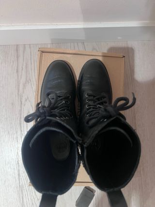 Botas militares negras Massimo Dutti