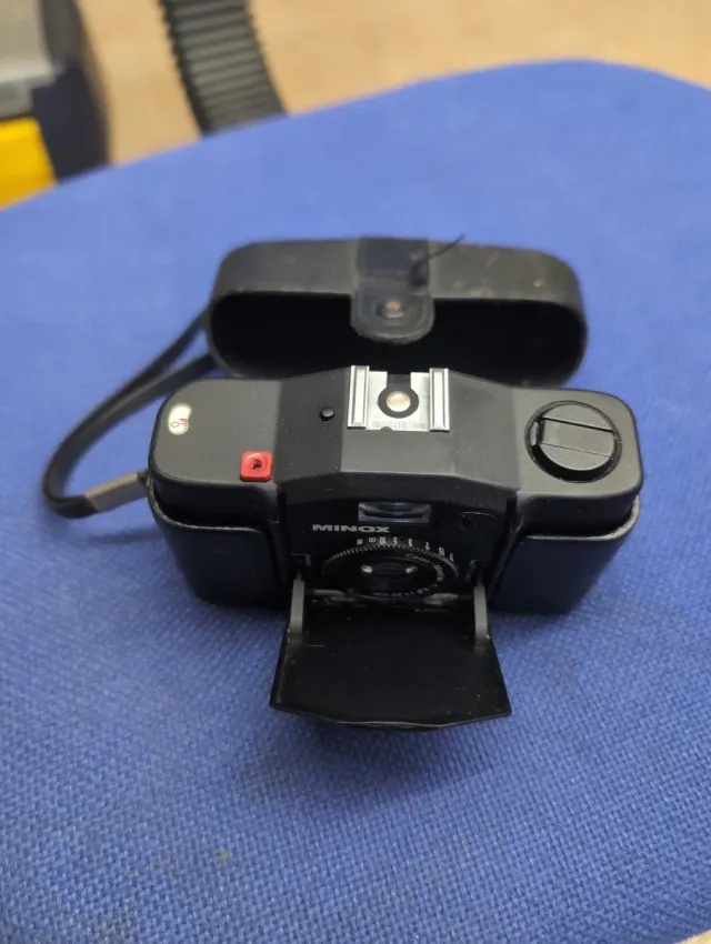 Cámara Minox 35  Retro. Una monería!