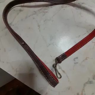 Guinzaglio in cuoio marrone e rosso