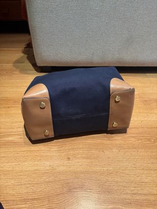 Bolso Michael Kors azul y piel camel