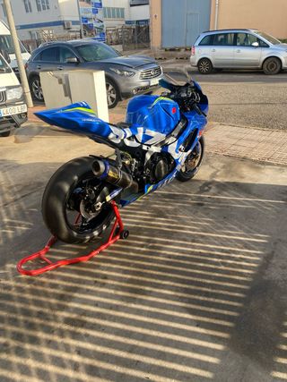 Suzuki GSXR 1000 K8 Circuito se atmiten cambios