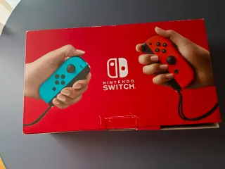 Nintendo Switch Azul y Rojo