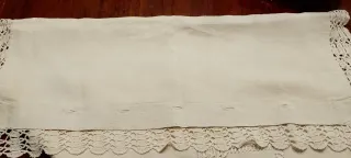 Antiche federe in lino ricamate