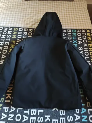 Giubbotto imbottito OVS nero impermeabile