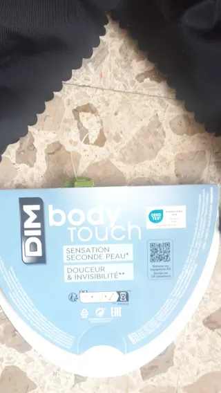 Sujetador DIM Body Touch Negro 80D. NUEVO