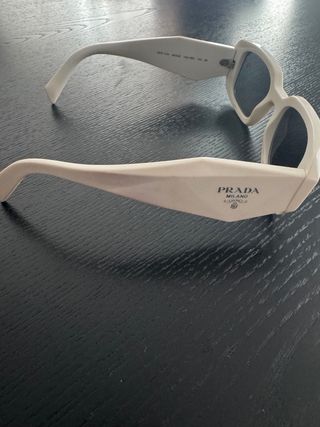 Gafas de sol Prada blancas