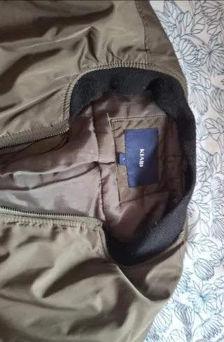 Chaqueta bomber Kiabi verde militar Talla L