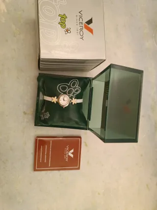 Reloj Viceroy niña flores. Precio nuevo 75€