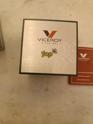 Reloj Viceroy niña flores. Precio nuevo 75€