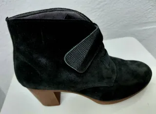 Botín tacón negro piel