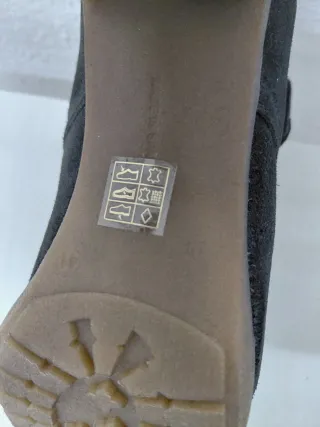 Botín tacón negro piel