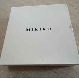 Collana perle 4,5/5mm oro bianco 18kt Mikiko