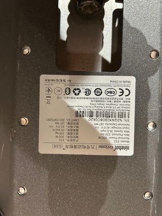 Patinete eléctrico Ninebot by Segway cómo nuevo